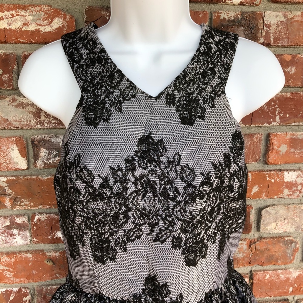 Aqua party dress black and silver size medium - Picture 2 of 8
